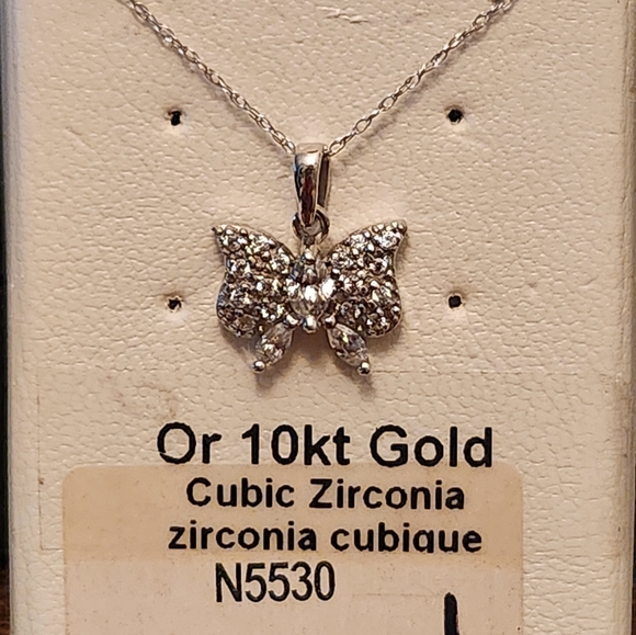 BNWOT - 10K WG "BUTTERFLY" CUBIC ZIRCONIA NECKLACE - Picture 5 of 8
